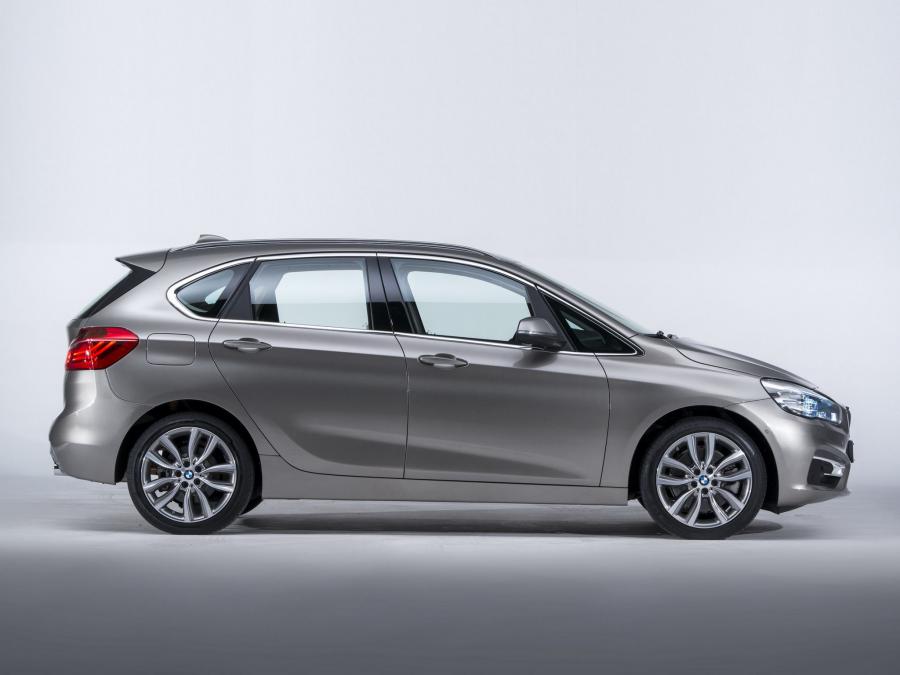 BMW 225i Active Tourer 2014 года  (фото 24 из 30)